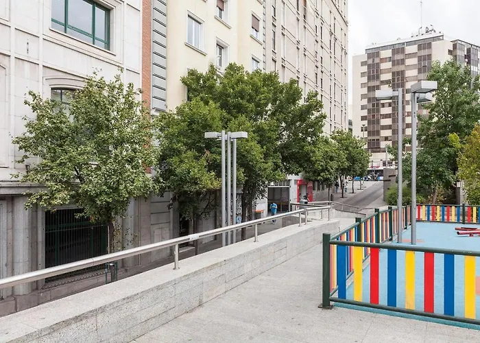 Hotel cerca del colegio: Canaan Boutique Apartments Madrid