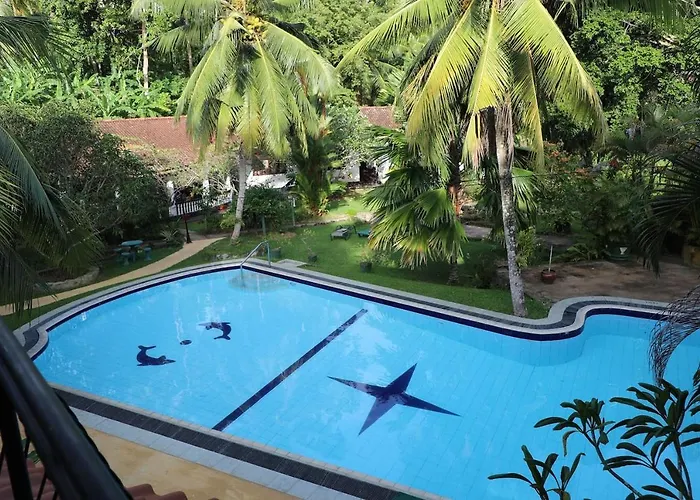 Guests house Leijay Garden Retreat