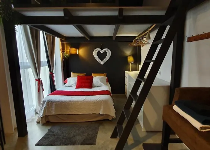 Barrio Boutik Hostal Long Stays