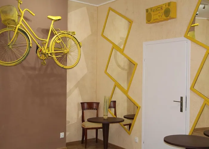 Lorf Hostel&Coffee