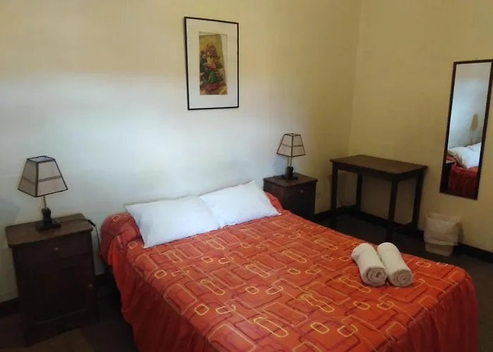 Cheap hotel: El Tuco Hotel