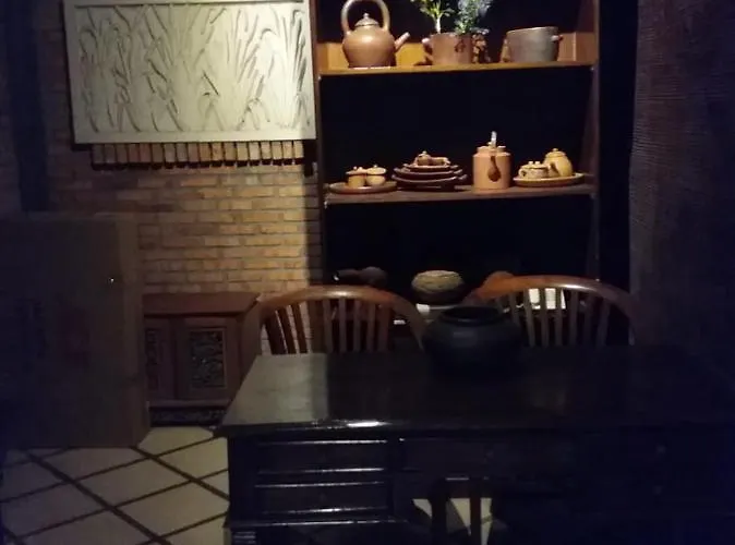 Guests house Nila House, Sharia Family Home Stay