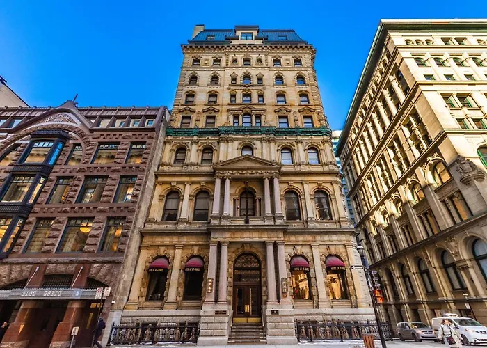 Le St. James Montreal