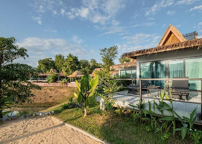The Sanctuary Nam Ngum Beach Resort
