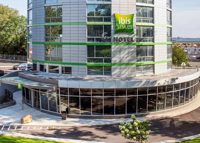  Ibis Styles New York Laguardia Airport