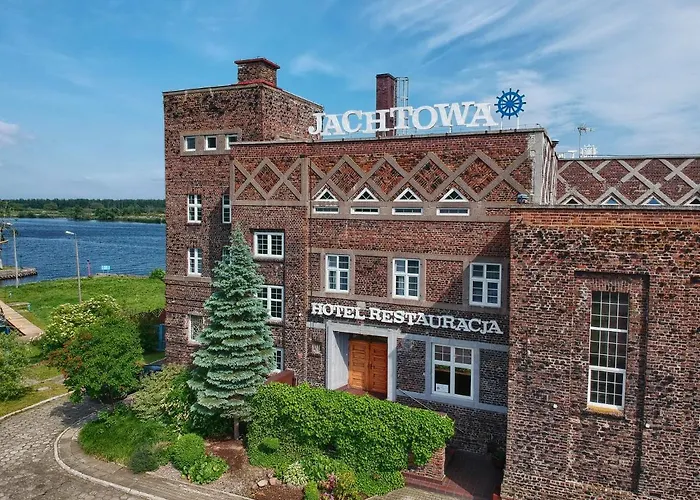 Jachtowa Hotel I Restauracja
